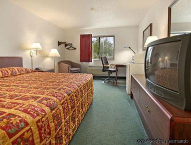 Super 8 By Wyndham Crystal Lake Quarto foto